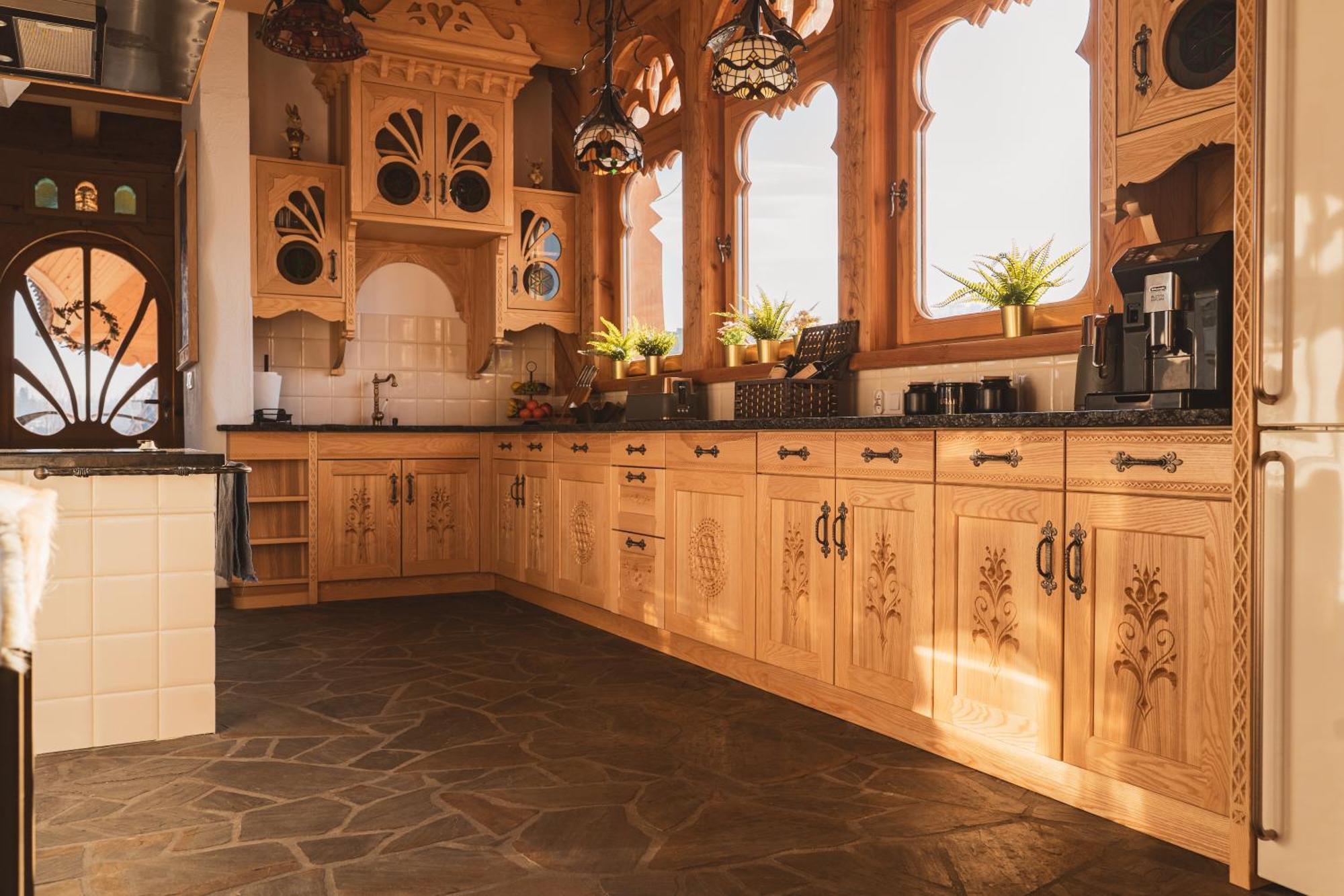 Villaer Art House - Mountain & - Luxury